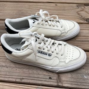Adidas Continental sneakers mens size 9